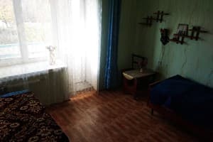Чорновола 182 Б 2