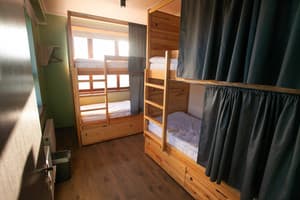 Хостел Dream Hostel Khmelnytskyi. Место в общем 4-местном номере  1