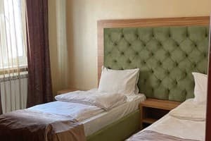 Пивденна Брама 23