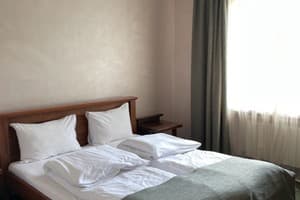 Пивденна Брама 37